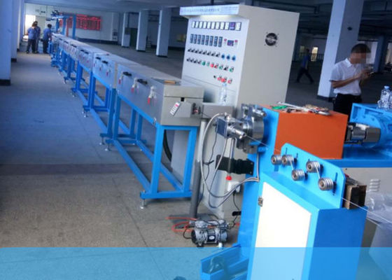 15kw 90kg / H वायर मैन्युफैक्चरिंग मशीन सिलिकॉन केबल एक्सट्रूज़न लाइन