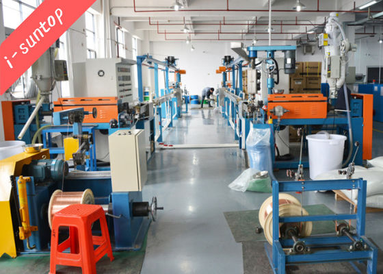 15kw 90kg / H वायर मैन्युफैक्चरिंग मशीन सिलिकॉन केबल एक्सट्रूज़न लाइन