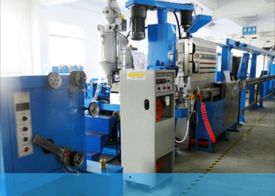 रासायनिक फोमिंग 15HP समाक्षीय वायर एक्सट्रूडर मशीन केबल उत्पादन लाइन